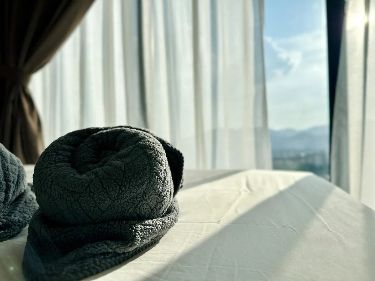 Διαμέρισμα Luxury 2Br Sunnysuite Sky Pool Breathtaking Views Τζωρτζ Τάουν
