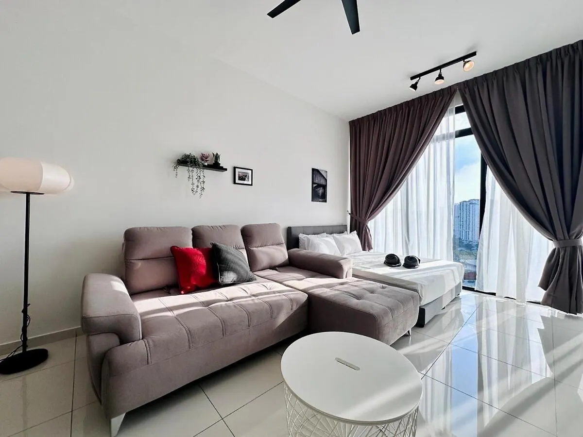 Διαμέρισμα Luxury 2Br Sunnysuite Sky Pool Breathtaking Views Τζωρτζ Τάουν
