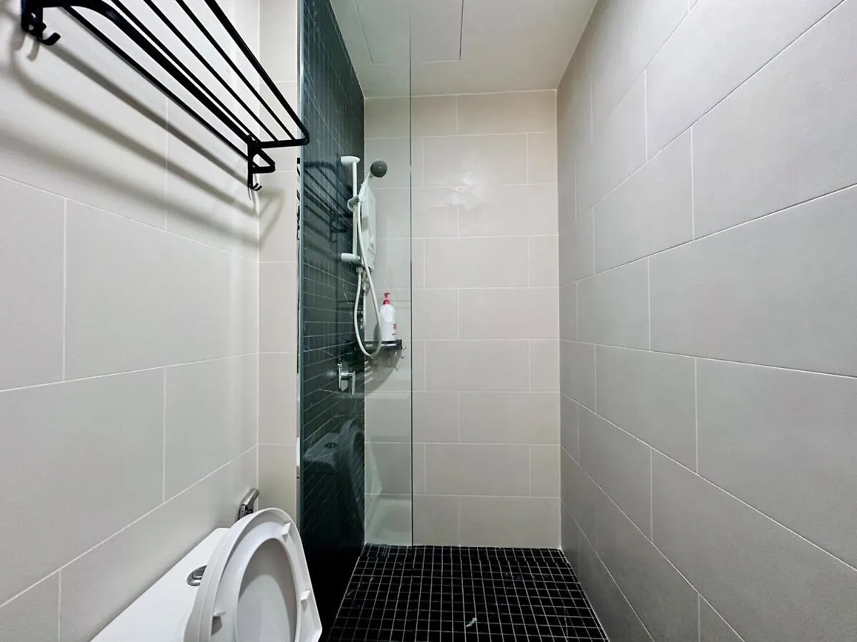Luxury 2Br Sunnysuite Sky Pool Breathtaking Views Τζωρτζ Τάουν Μαλαισία
